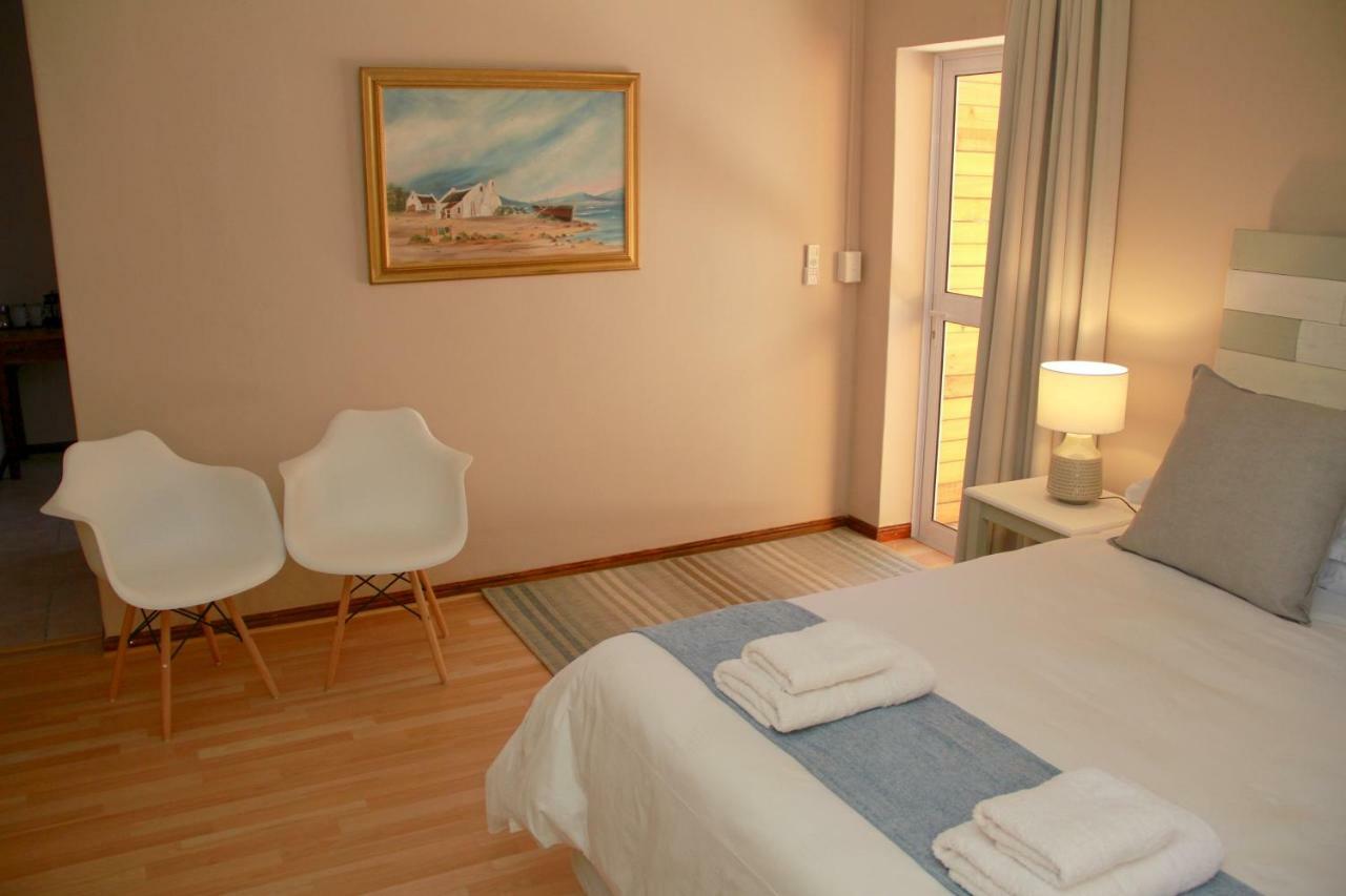 The Vine Hotel Klawer ภายนอก รูปภาพ